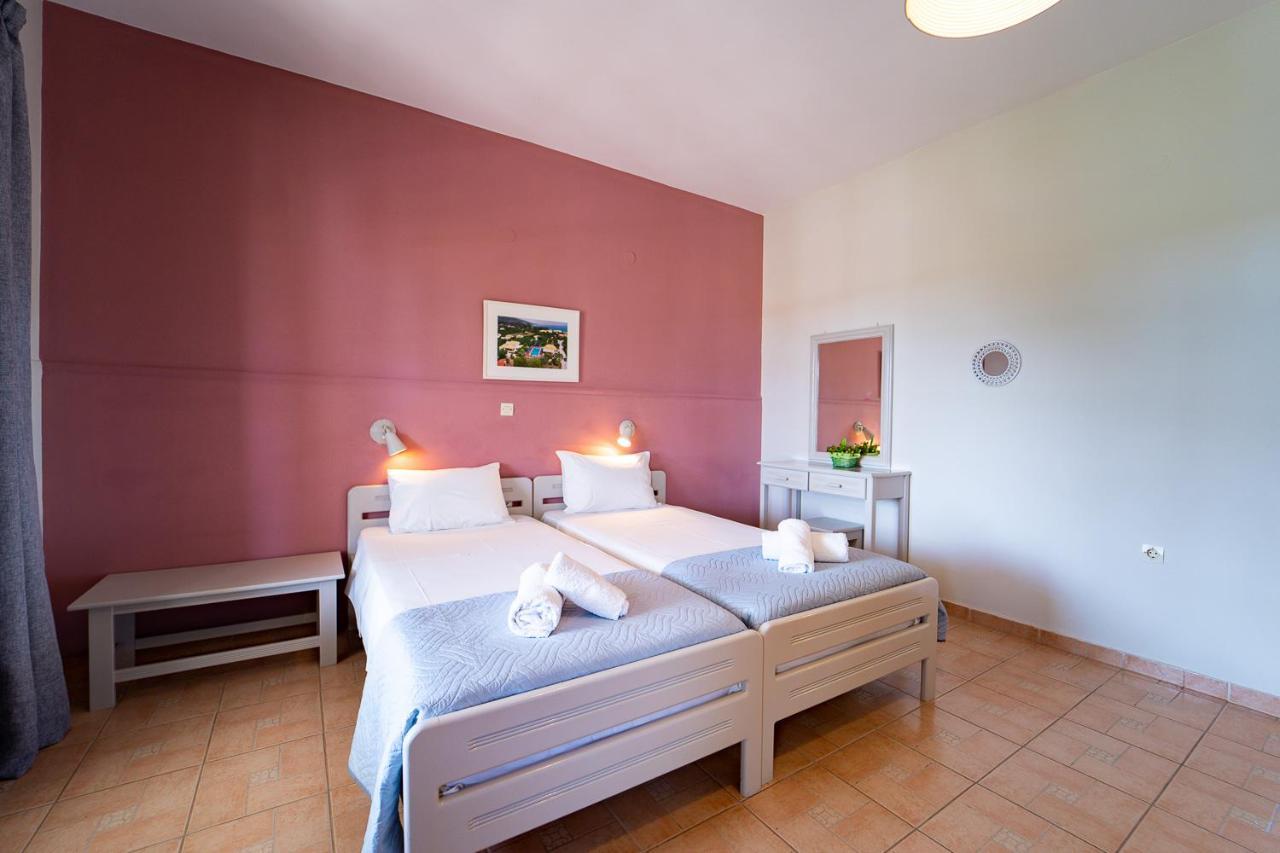 Ionio Holidays Katerina Apartments Vasilikí Esterno foto