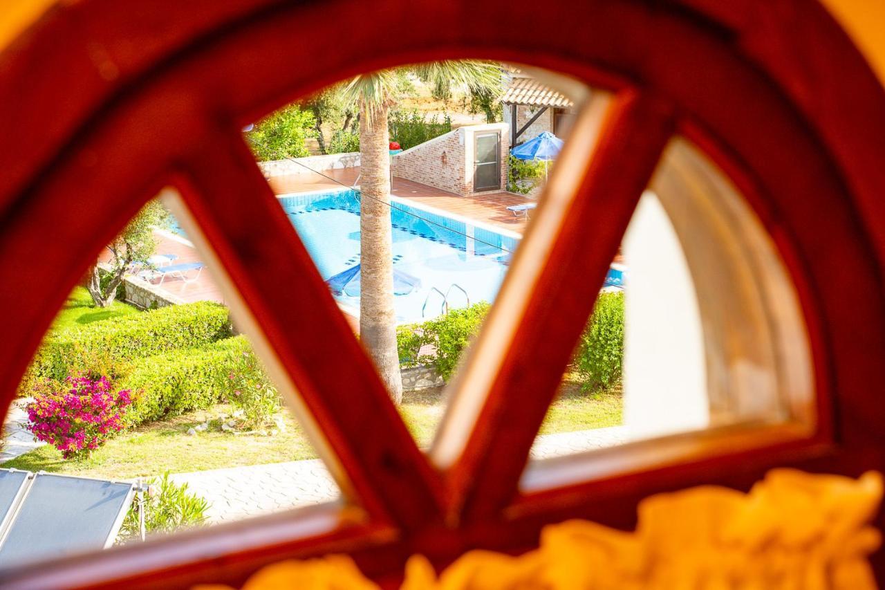 Ionio Holidays Katerina Apartments Vasilikí Esterno foto