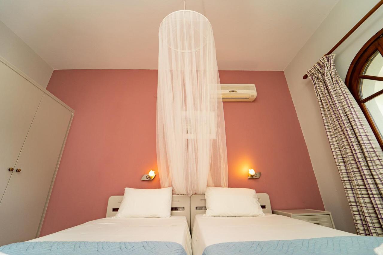 Ionio Holidays Katerina Apartments Vasilikí Esterno foto