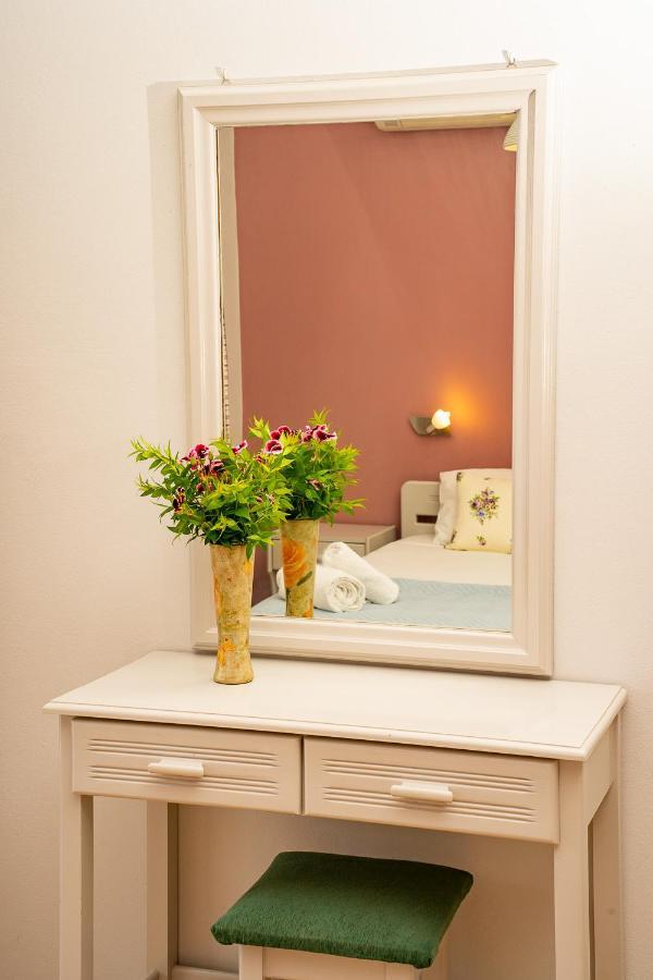 Ionio Holidays Katerina Apartments Vasilikí Esterno foto